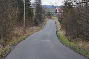 Gmina Jeleśnia (remont drogi na Krzyżówkach)