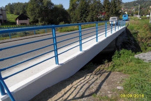 Gmina Milówka (remont obiektu mostowego w Kamesznicy - okolice szkoły)